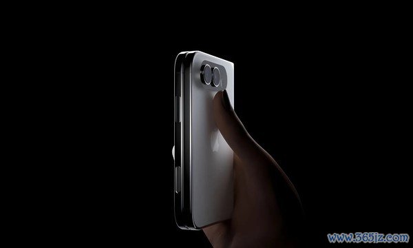 折叠屏iPhone效劳图